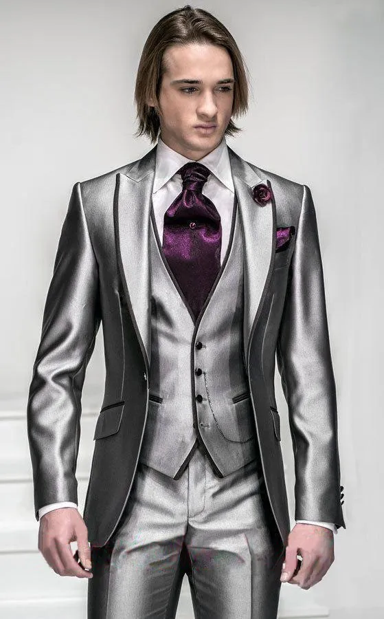 Mode Argent Gris Marié Tuxedos Peak Revers Garçons D'honneur Robe De Mariée Pour Hommes Bel Homme Veste Blazer 3 Pièces Costume (Veste + Pantalon + Gilet + Cravate) 915