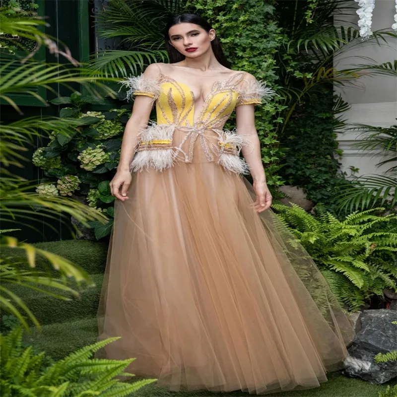 Hot Sale Pageant Gowns Jewel Neck Short Sleeve Appliqued Lace