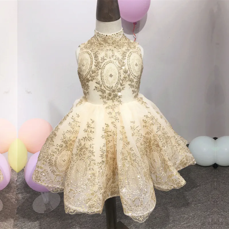 Stunning Champagne Flower Girls Dresses Ball Gown Soft Tulle with Gold Applique Girl's Party Dresses Zipper Back Ball Gown