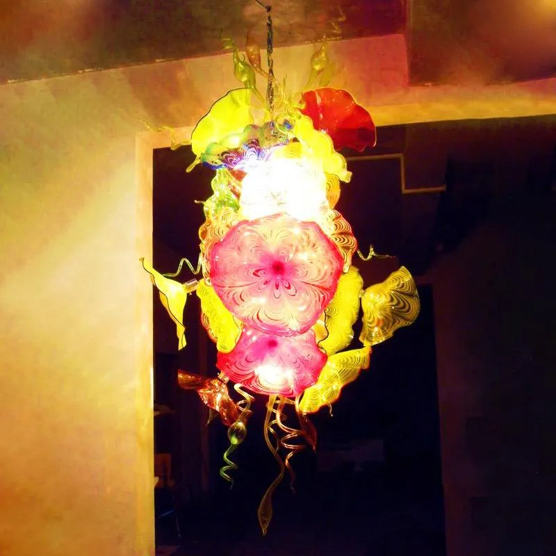 Lampade Art Déco Lampadari caldi Luce Splendide plafoniere moderne a LED Petalo Decorazioni in vetro colorato Soggiorno Grande lampadario