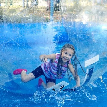 Kostenlose Lieferung, 2 m Wasserball-Laufbälle, Wasser-Zorb für aufblasbare Poolspiele, Durchmesser 5 Fuß, 7 Fuß, 8 Fuß, 10 Fuß