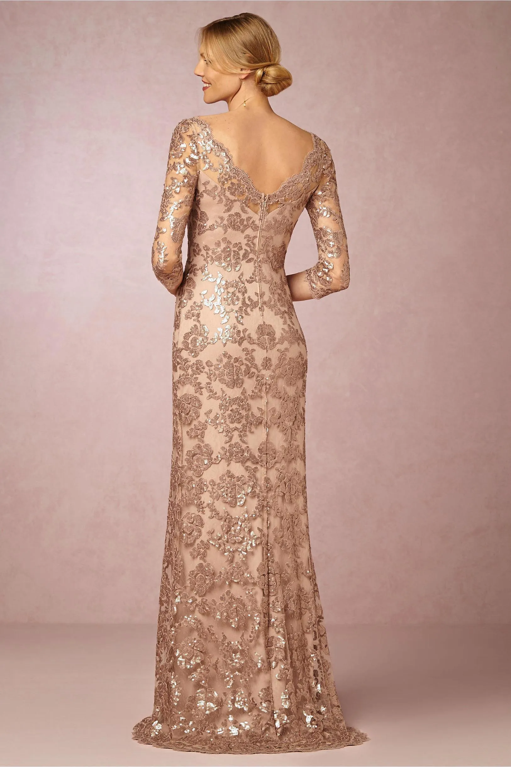 Abiti da sposo per la madre della sposa in oro rosa a maniche lunghe con scollo a barchetta taglie forti Abiti da sera lunghi da sera formali in pizzo vintage BA05282246