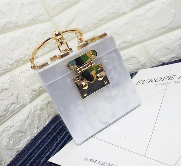 Designer handbags fashion diamond woman handbag personality acrylic hard box handbag trend acrylic diamond Dinner Bag