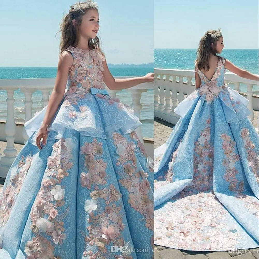 2022 Mooie Sky Blue Girls Pageant Jurken Kant 3D Floral Applicaties Backless met Bow Kids Flower Girls Dress Princess Cheap verjaardag jurken