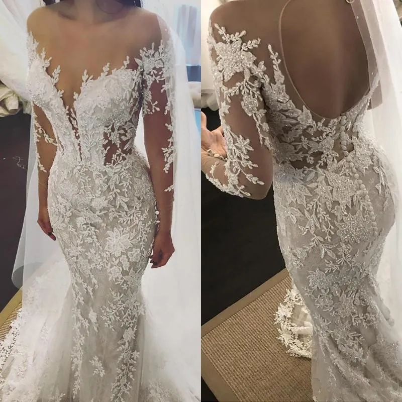 Sheer Tulle Jewel Neck Syrenki Suknie Ślubne z Zroszony Koronki Aplikacje Długie Rękawy Open Back Sweep Pociąg Plaża Boho Vestidos de Noiva