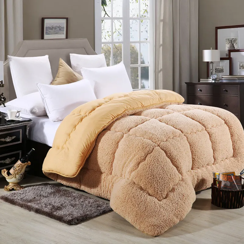 1PCS Thick Warm Winter Quilt Lambswool Solid Comforter White Brown Lamb Cashmere Bed Cover Quilting Quilt Home Textiles