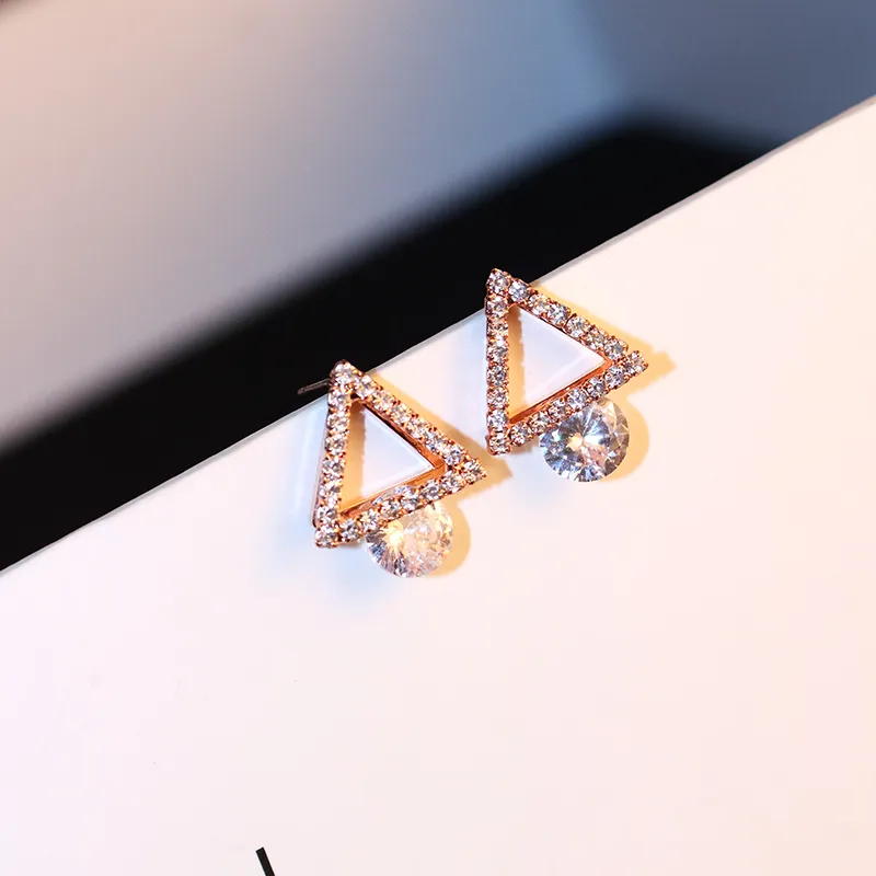 Hot new ins fashion super scintillante classico fiore di camelia con cristalli di diamanti designer adorabili orecchini firmati da donna per ragazze carine
