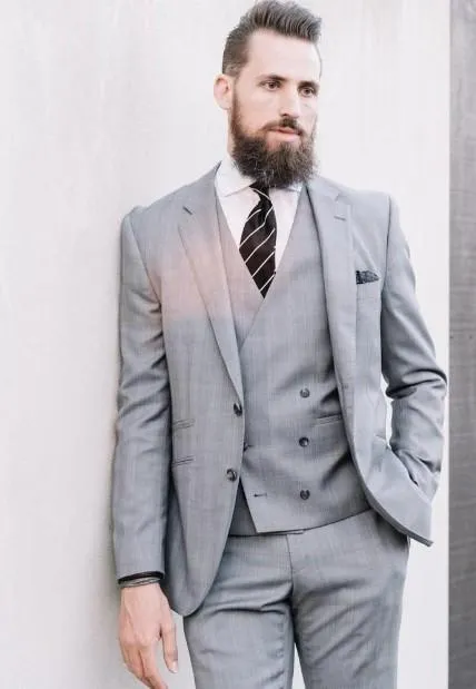 Light Grey Groom Tuxedos Notch Lapel Man Wedding Tuxedos Men Dinner Prom Blazer Popular 3 Piece Suit (Jacket+Pants+Tie+Vest) 1210