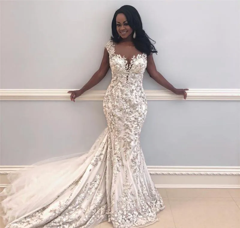セクシーな人魚のウェディングドレス2019ドバイアフリカの黒人女の子のアップリケガーデン国教会の花嫁ブライダルガウンカスタムメイドの大きさ