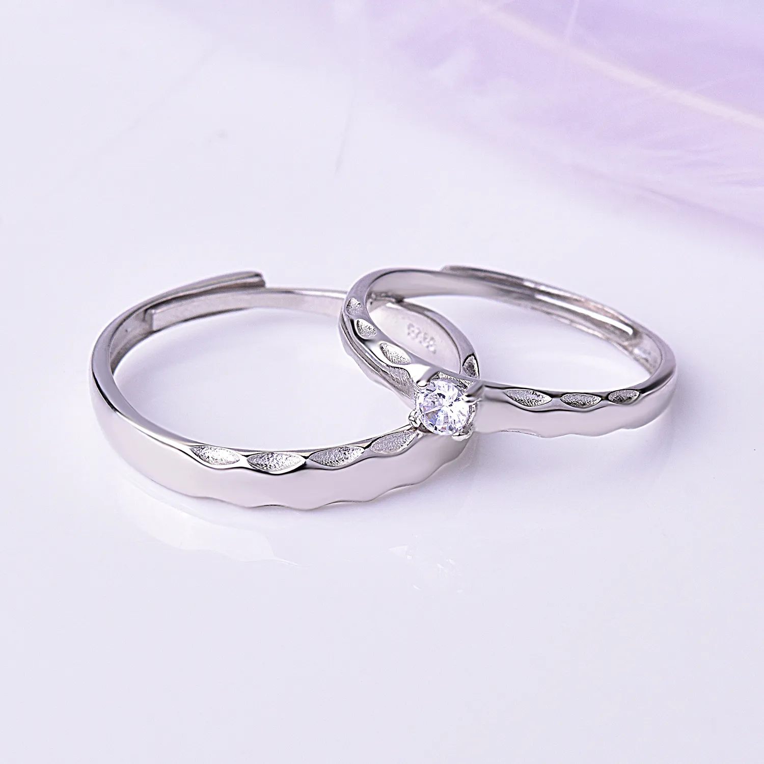 Thaya S925 Sterling Silver Hinged Wedding Ring Original Design For Couples,  Resizable Fine Jewelry For Women And Men Perfect For Wedding, Engagement,  And Party Item #231027 From Shu05, $14.35 | DHgate.Com