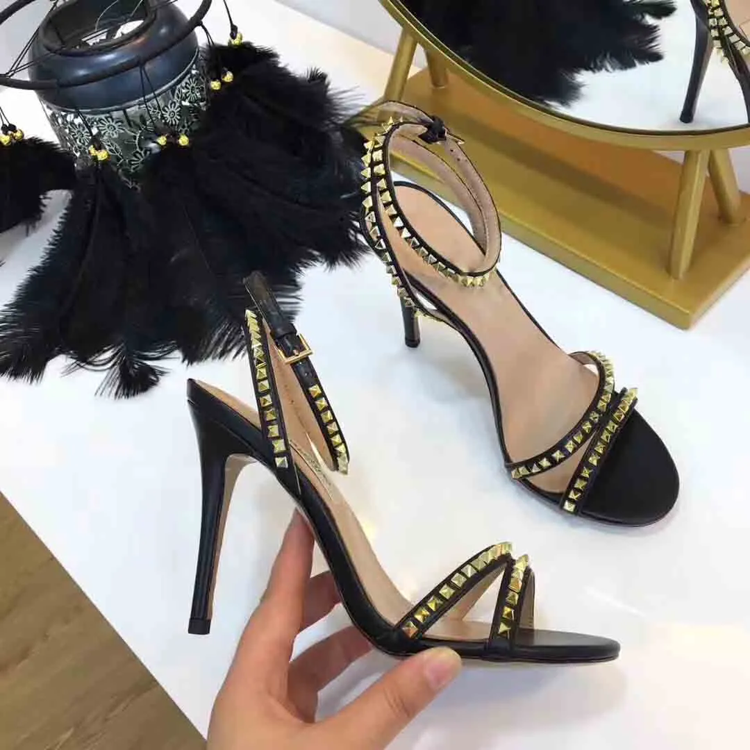 2019 Nouveau ! Super vente de sandales Willownail pour femmes, sandales à talons hauts pour femmes Designer, sandales à talons hauts Super Star Slender