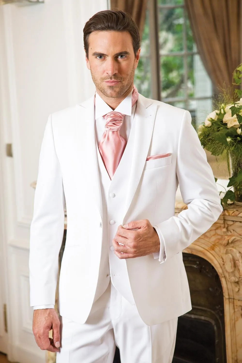New Style White Groom Tuxedos Peak Lapel Groomsmen Mens Wedding Dress Excellent Man Jacket Blazer 3 Piece Suit(Jacket+Pants+Vest+Tie)29