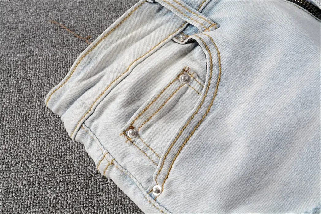 Slimleg-Jeans im 20er-Jahre-Stil, berühmte Marke, Herren-Jeans mit gewaschenem Design, lässig, schlank, leicht, Stretch-Röhrenjeans, gerade Biker-Röhrenjeans, Größe 2220P