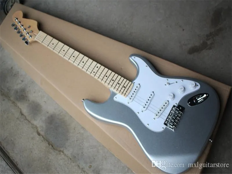 Guitarra elétrica de prata personalizada fábrica com 3 pickups, pickguard branco, maple fretboard, hardwares de cromo, oferta personalizada