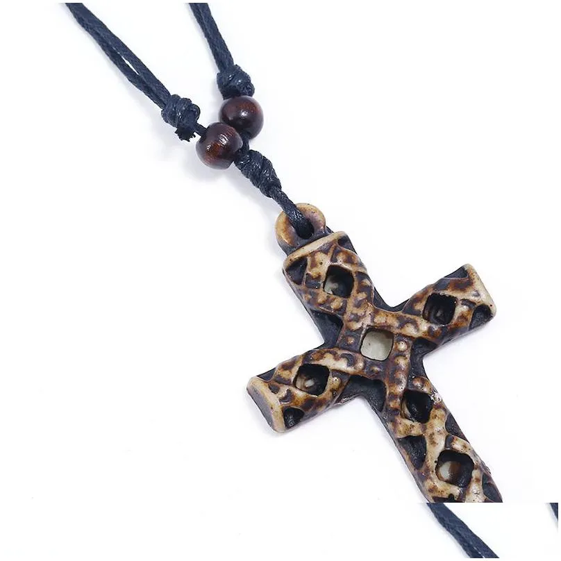Pendant Necklaces Hollow Jesus Cross Necklaces Adjustable Long Chain Resin Pendant For Women Men Fashion Jewelry Gift Drop Delivery Je Dh3Ys