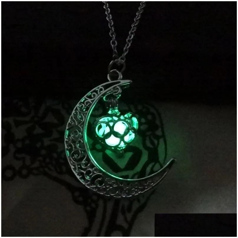 Pendant Necklaces Magic Moon Heart Pendant Necklace Glow In The Dark Vintage Steampunk Hollow Love Glowing Luminous Hip Hop Jewelry Dr Dh1Cs