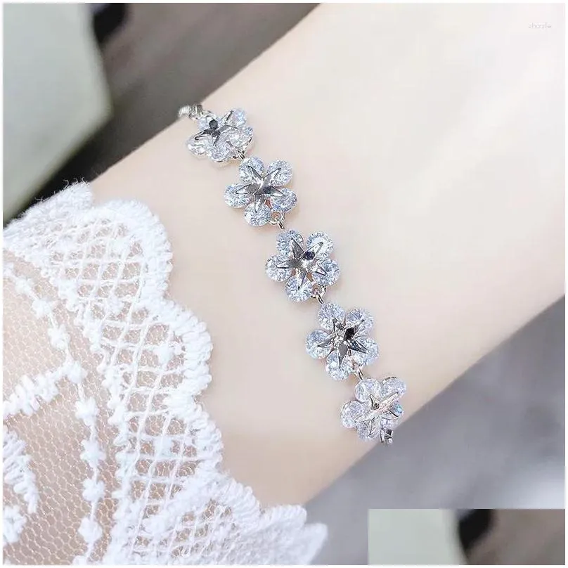 Charm Bracelets Zircon Inlaid Pull-out Adjustable Size Hand Jewelry Bracelet For Women