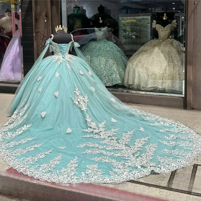 Luxury Light Green Quinceanera Dresses Lace Applique Beads Off The Shoulder With Cape Sweet 16 Dress vestido de 15 anos Prom Gown