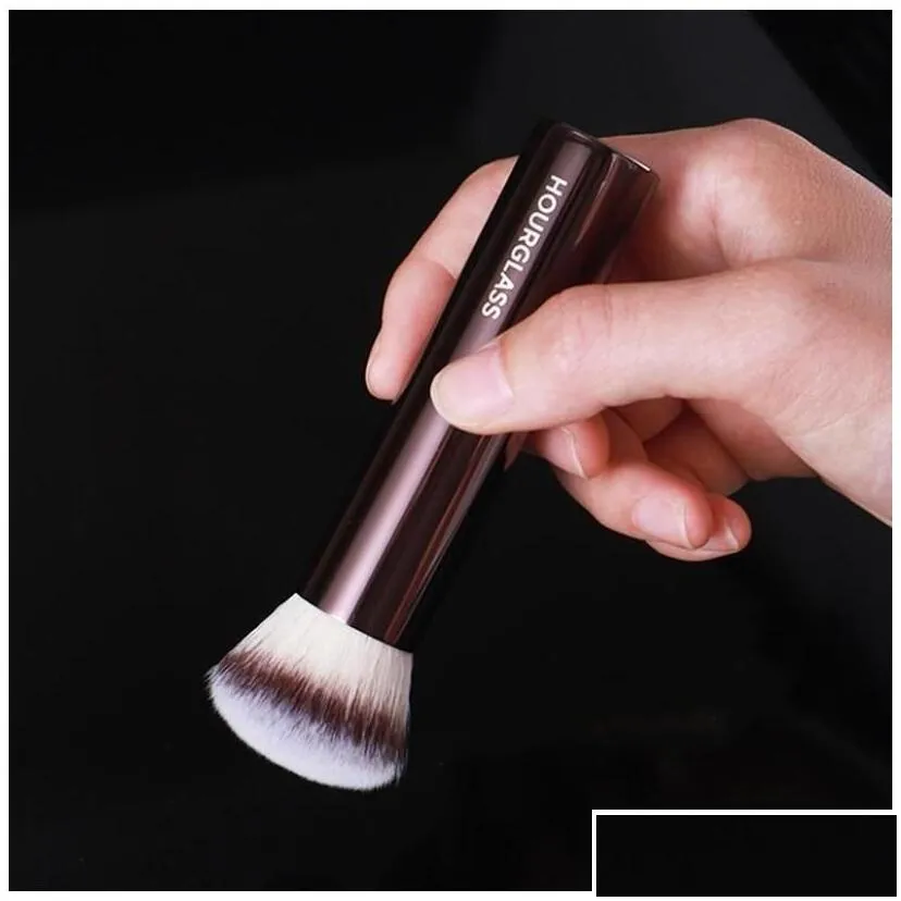 Makeup Brushes Hourglass Ambient Soft Glow Foundation Brush Slanted Hair Liquid Cream Contour Cosmetics Beauty Tools Drop Delivery H