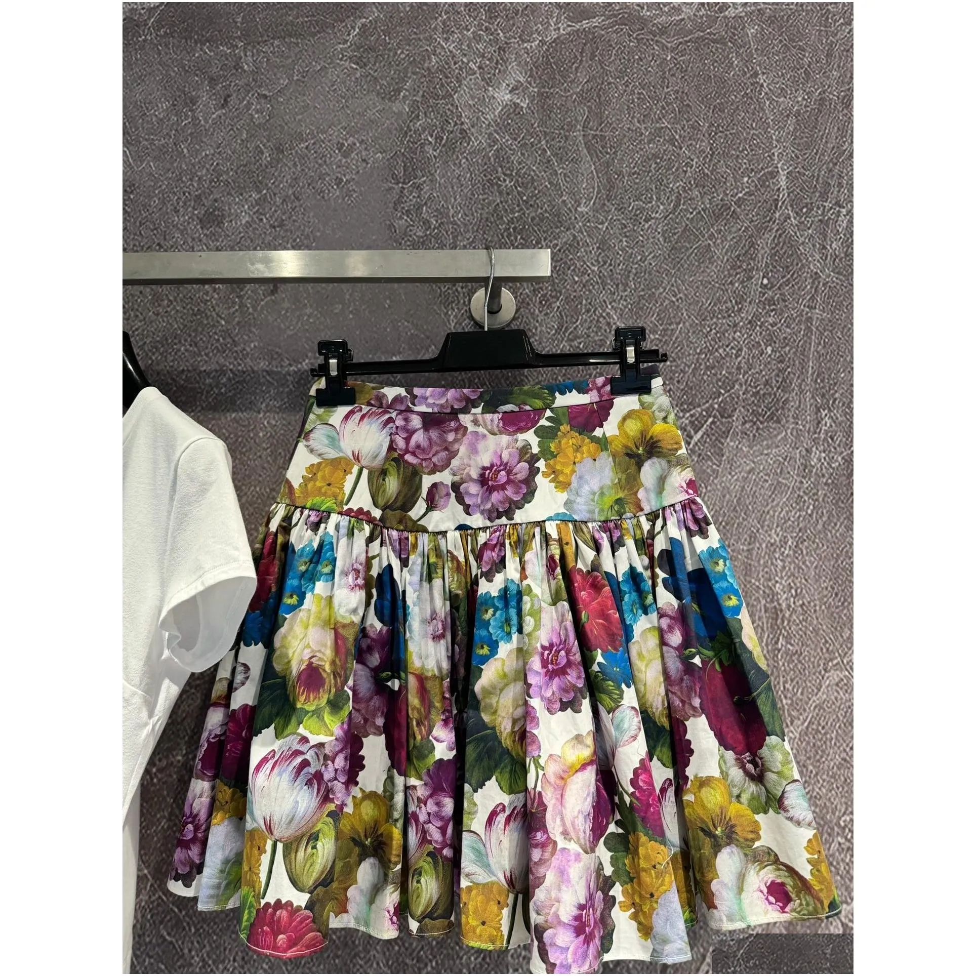 2024 early spring new colored floral print high waisted large skirt A-line mini skirt woman dress