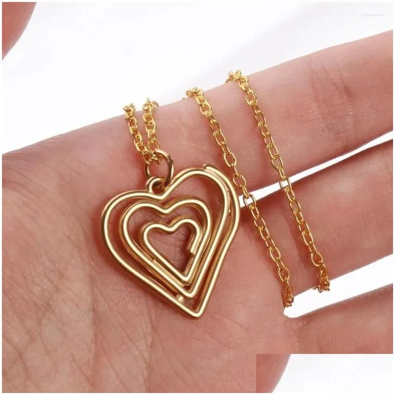 Pendant Necklaces Trend Stainless Steel Hollow Heart Paper Clip Charm Women`s Necklace Fashion Small Cute Jewelry Accessories Gifts