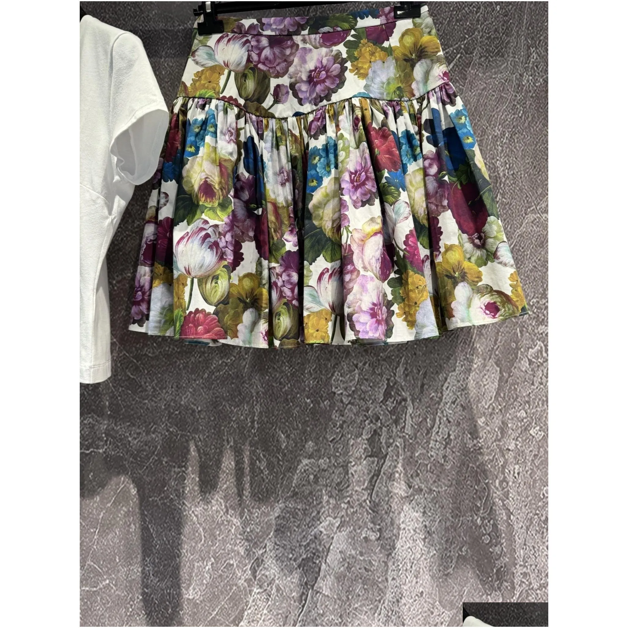 2024 early spring new colored floral print high waisted large skirt A-line mini skirt woman dress