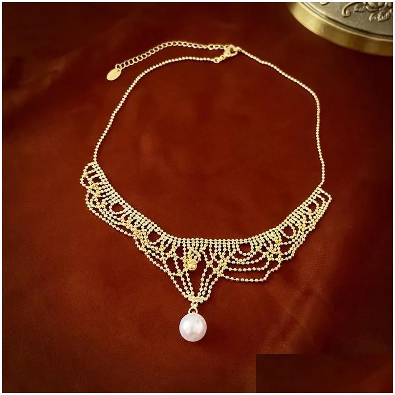Pendant Necklaces Metal Multi-Layer Lace Tassel Pearl Necklace French Royal Style Clavicle Chain Women