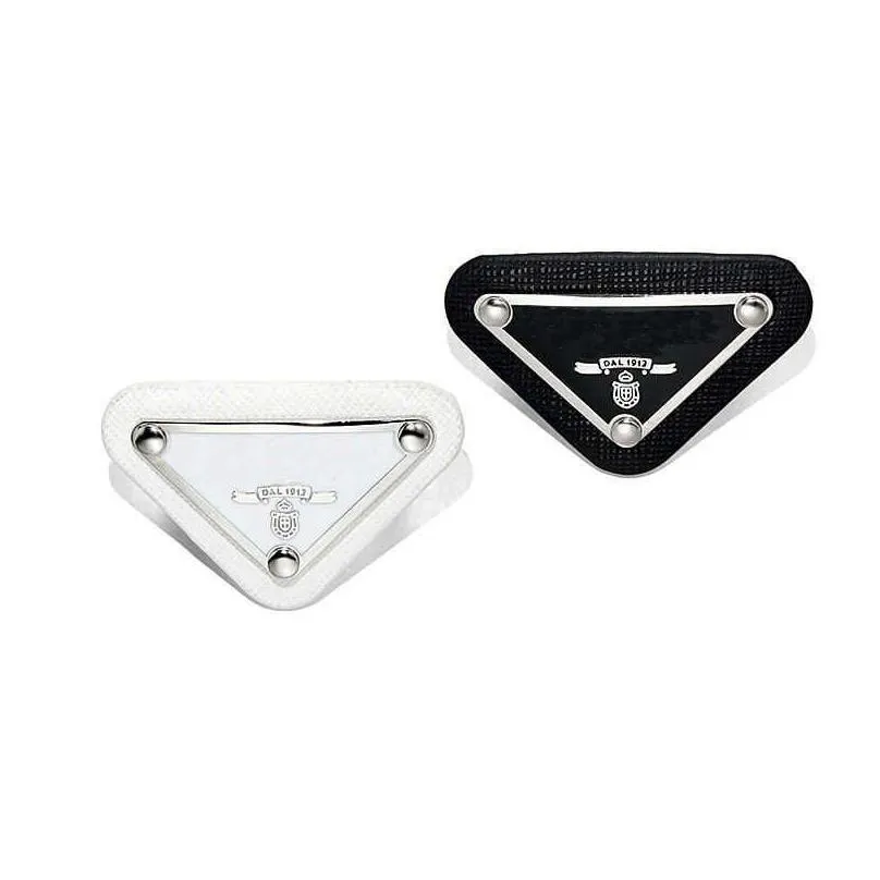 Pins, Brooches Designer Highly Quality Men Women Pins Brooches Luxurys Brand Letters Brooch Pin For Suit Dress Fashion Triangle Jewer Dhsf2