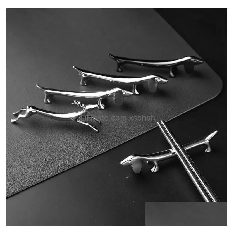 creative dachshund style dog/deer chopsticks rest zinc alloy cutlery holder el restaurant knife rack sn4543