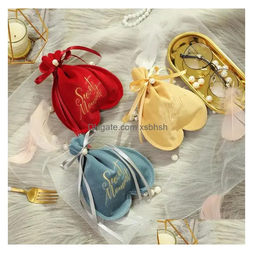 wedding sugar bag velvet wedding handheld band mouth cloth bag sugar box shake ins european gold stamping candy bag sn4539