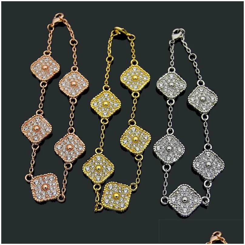 Chain 2023 Brand Classic Crystal Chain Bracelet Fashionable Charm Fourleaf Grass Fl Diamond Womens High Quality Designer Drop Deliver Dhofp
