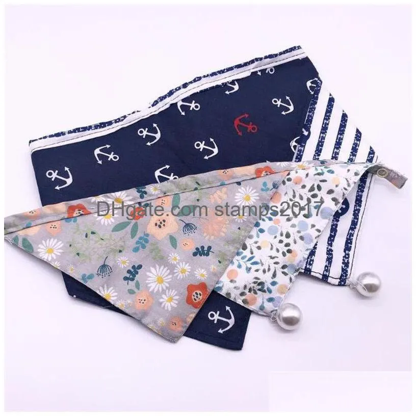 trendy printed pet saliva towels 2 pattern lovely charm pet bandanas fashion soft touch pet cat dog cute triangle scarf