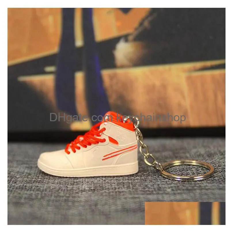 Pure Handcraft Mini 3D Stereo Sneaker Keychain Woman Men Kids Key Ring Gift Luxury Shoes Keychains Car Handbag Chain Basketbal2694 Dr Dhakm