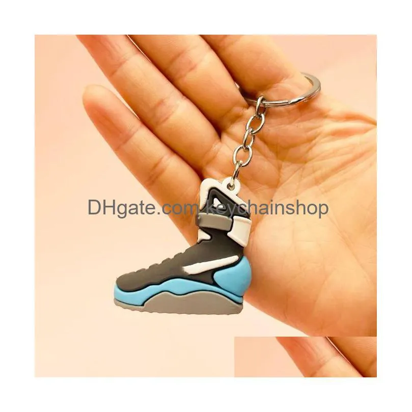 Designer Simation Three-Nsional Shoes Keychain Cute Fashion 3D Sneakers Modeling Keychains For Men Women Children Bag Key Drop Delive Dh85V