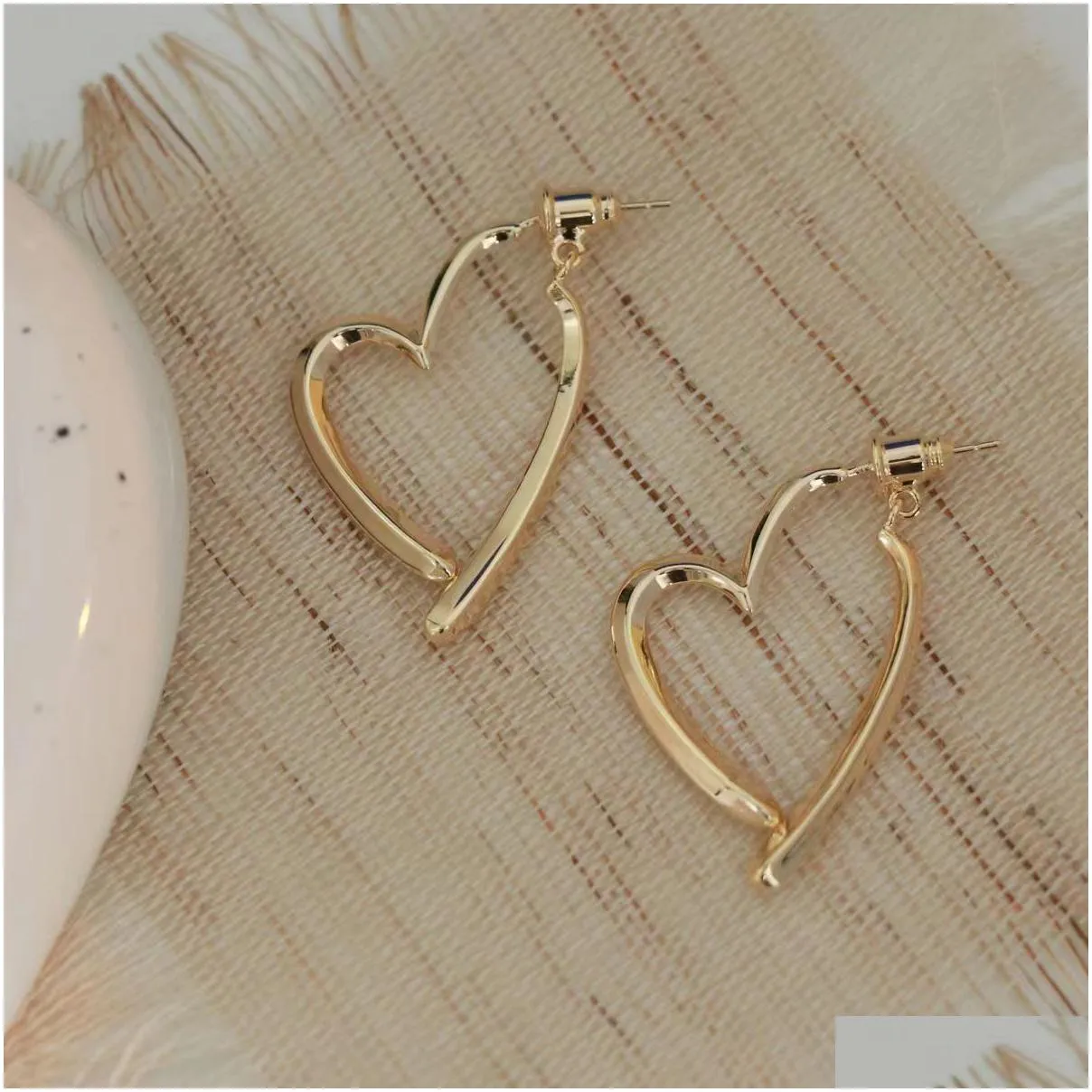 Personality Heart Earrings Clip Ctud Style Minimalist Drop Delivery Dhf1J