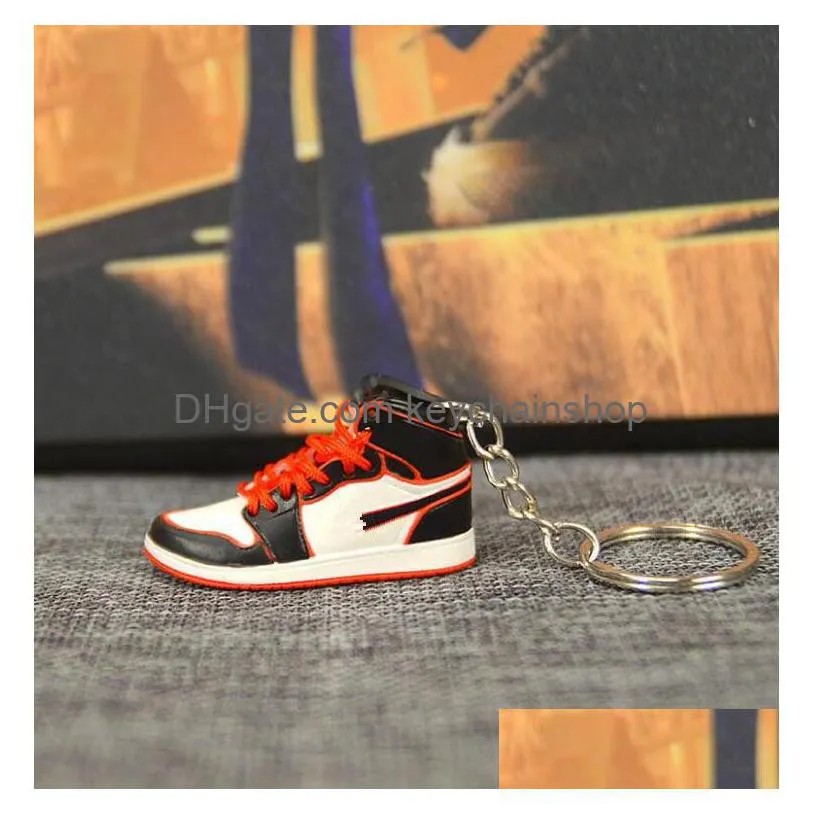 Pure Handcraft Mini 3D Stereo Sneaker Keychain Woman Men Kids Key Ring Gift Luxury Shoes Keychains Car Handbag Chain Basketbal2694 Dr Dhakm