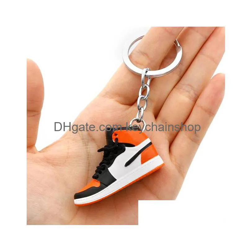 Keychains Lanyards Simation 3D Sneakers Keychain Fun Mini Pu Basketball Shoes Keyring Diy Finger Skateboard Accessories Jewelry Pend Dhlxw