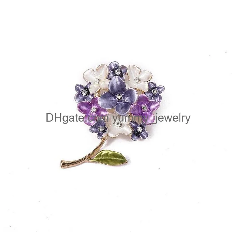 Lilac Flower Brooches For Women Suit Collar Clip Hydrangea Weddings Party Cor Brooch Buckle Lapel Pins Gift Accessory Drop Delivery Dhesu