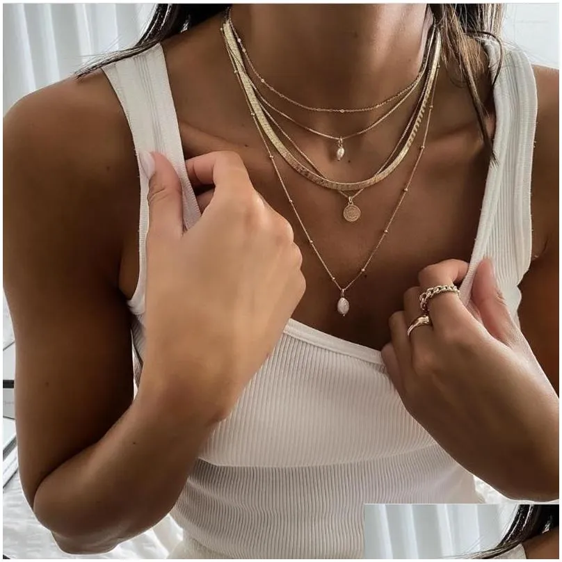 Pendant Necklaces Fashion Vintage Gold Color Geometric Twist Chain Sequin Artificial Pearl Necklace For Women Punk Mti-Level Jewelry Dh1Np