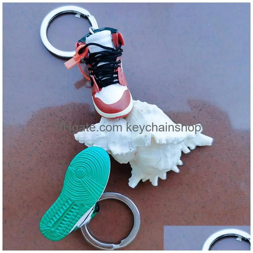 Keychains Lanyards Simation 3D Sneakers Keychain Fun Mini Pu Basketball Shoes Keyring Diy Finger Skateboard Accessories Jewelry Pend Dhlxw