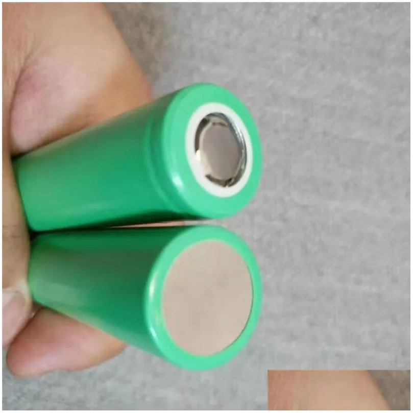 top quality inr18650 25r 18650 battery 2500mah 20a 3.7v green box drain rechargeable lithium batteries flat for samsung factory