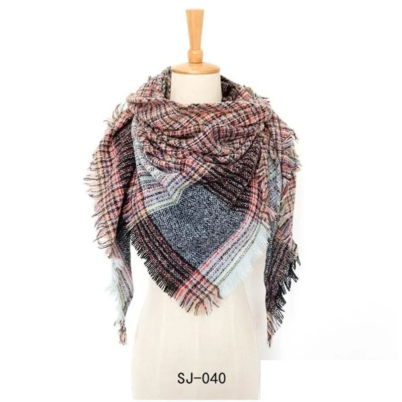 Scarves Women Plaid Triangar Scarf Girls Lady Fashion Tassel Kerchief Autumn Winter Keep Warm Lattice Scarfs Shawl 10Jh J2 Drop Delive Dhg6K