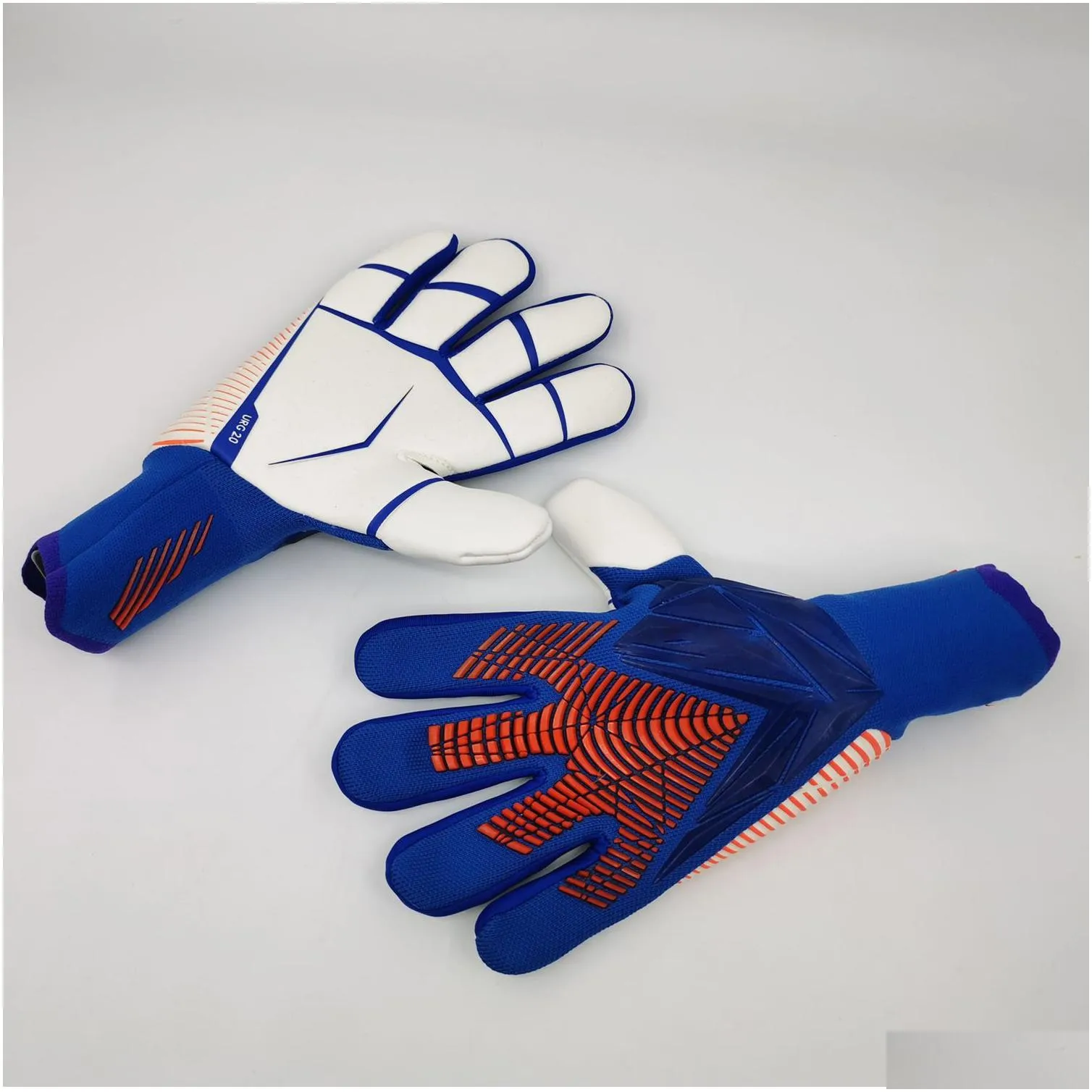 Sports Gloves 4Mm Design Men Goalie Soccer Goalkeeper Thicken Fl Latex Foam Professional Training Football 221021 Drop Delivery Dha65