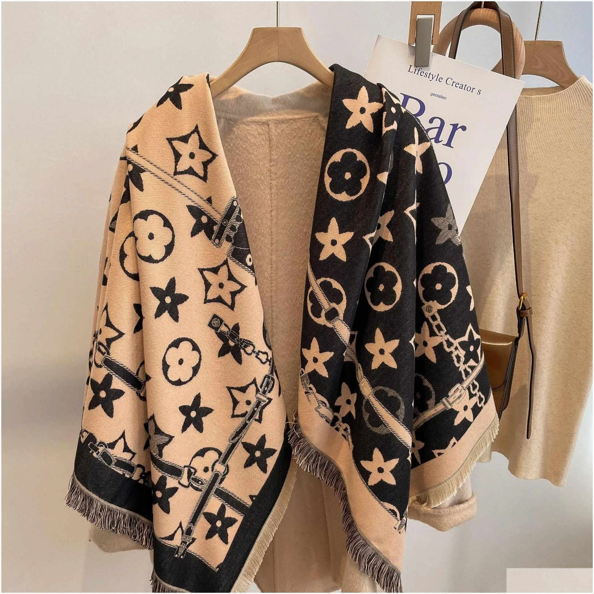 2022 top women man designer scarf fashion brand 100% cashmere scarves for winter womens and mens long wraps size 128x122cm gift