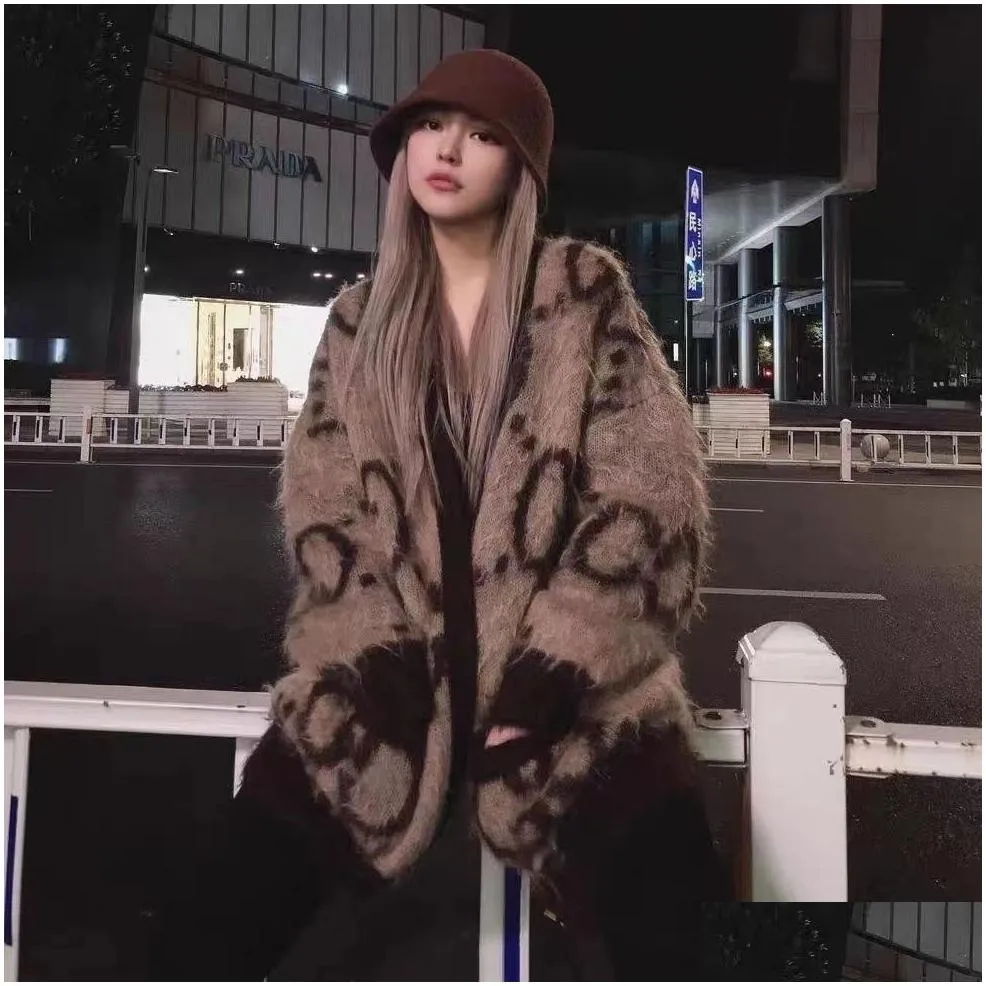 fashion brand designer sweaters new female loose coat brown presbyopia full print sweater coat lazy wind loose cardigan top