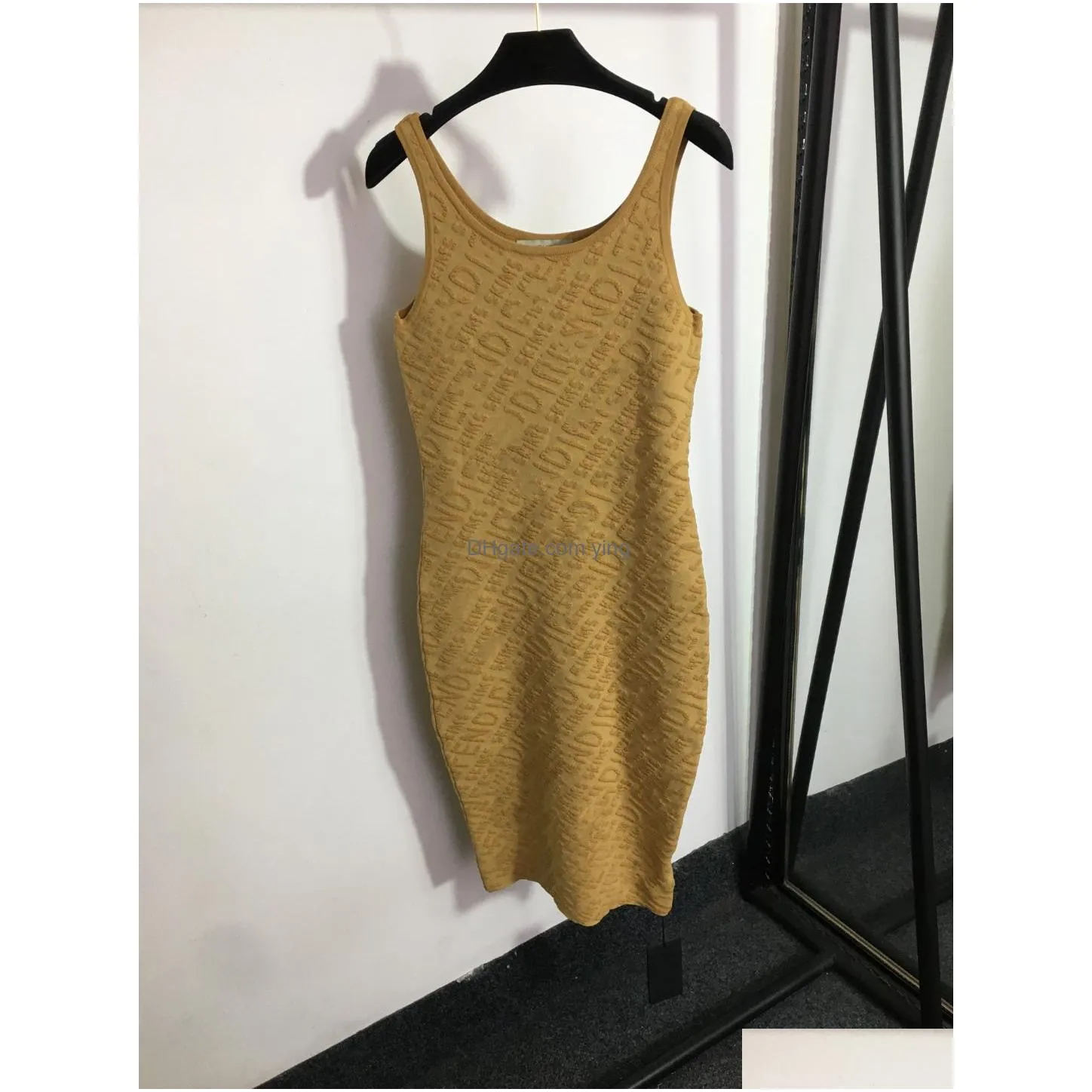 designer dress women summer luxury fashion letter knitted three-dimensional relief dress sexy fashion two-piece dress womens casual suspender
