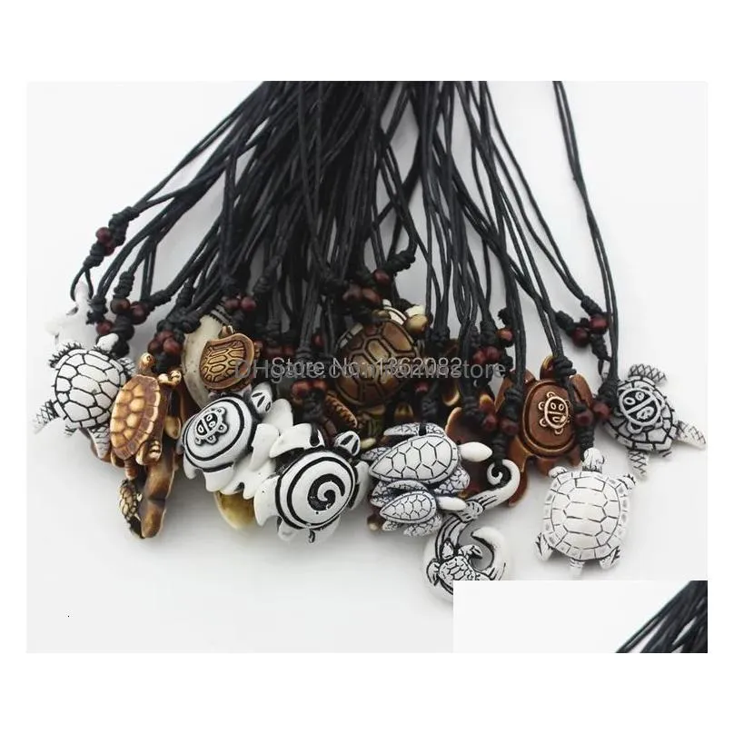 Pendant Necklaces Mixed Jewelry Wholesale Lots 25Pcs Imitation Yak Bone Carved Lucky Surfing Sea Turtles Pendants Necklace Drop Deliv Dh1Qv