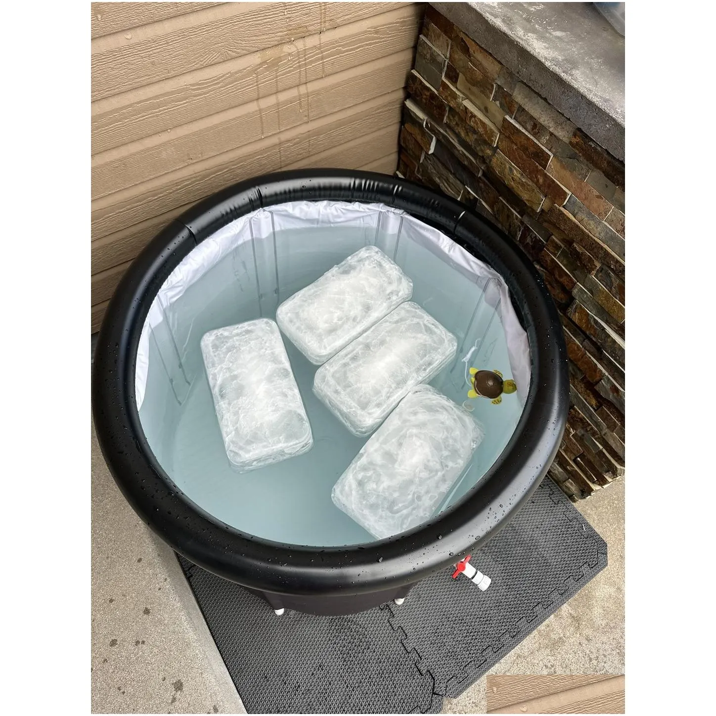 collapsible inflatable bath tub black ice bath indoor & outdoor ice pod hot selling 2023