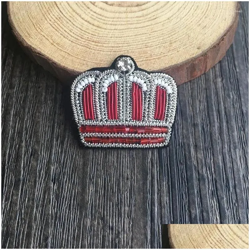 brooches the 2024 crown hand - made french design brooch buiter silk clothing accessories diy