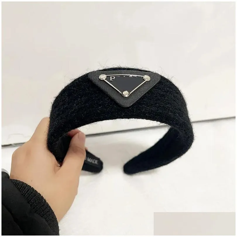 designer headbands women solid color brand letter french wide-brimmed triangle hairband fashion womens autumn sport hair hoop vintage